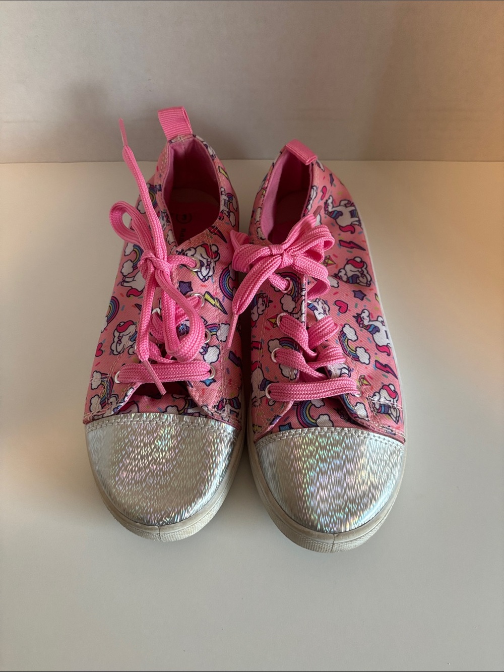 Girls' Pink Unicorn Print Lace-Up Sneakers with Iridescent Silver Toe